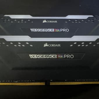 Corsair Vengeance RGB Pro DDR4 32 ГБ 3466 МГц