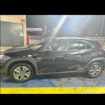 Lexus UX 2021 2 рука 55000км